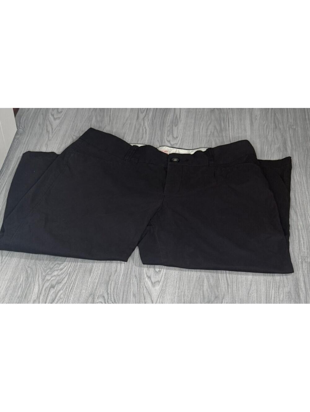 Dockers Women's Size 10 Black Stretch Capri Pants Cropped Casual Chino